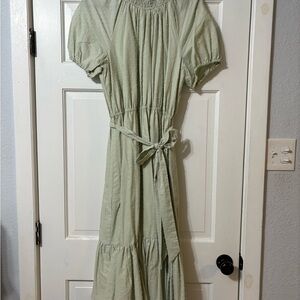 Elegant Green Women's Dress